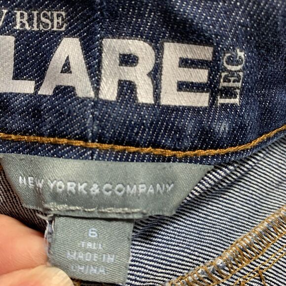 New York & Company Jeans Womens 6 Tall Blue Low Rise Flare Retro Style Denim - Picture 12 of 13